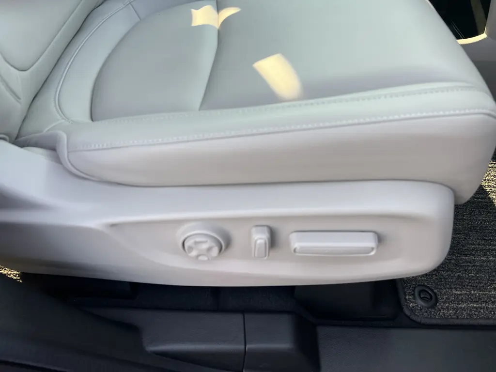 2026 Honda Odyssey - $40,180