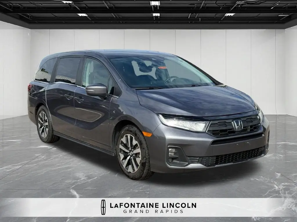 2025 Honda Odyssey - $33,500