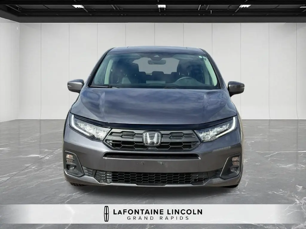 2025 Honda Odyssey - $33,500