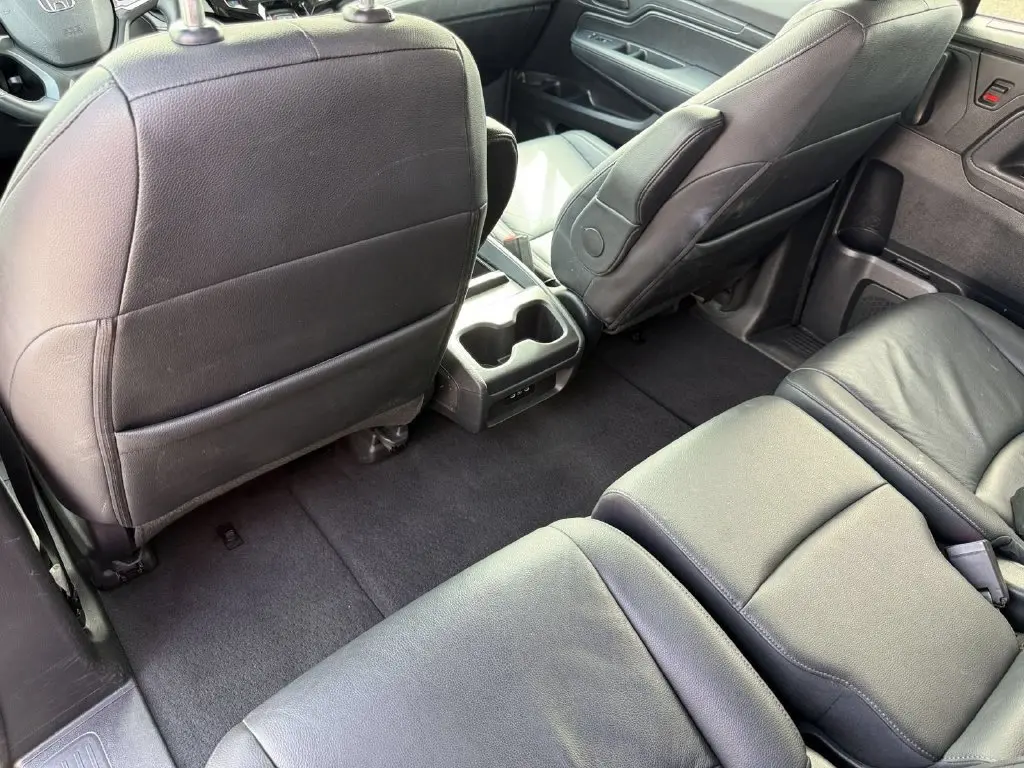 2025 Honda Odyssey - $33,500
