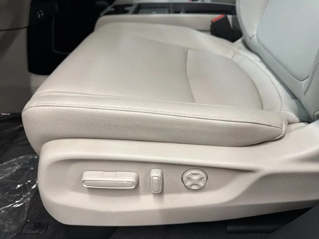 2026 Honda Odyssey - $38,958