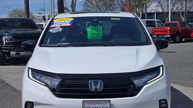 2023 Honda Odyssey Sport