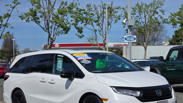 2023 Honda Odyssey Sport