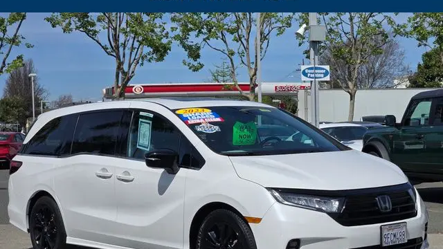 2023 Honda Odyssey Sport