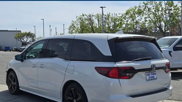 2023 Honda Odyssey Sport