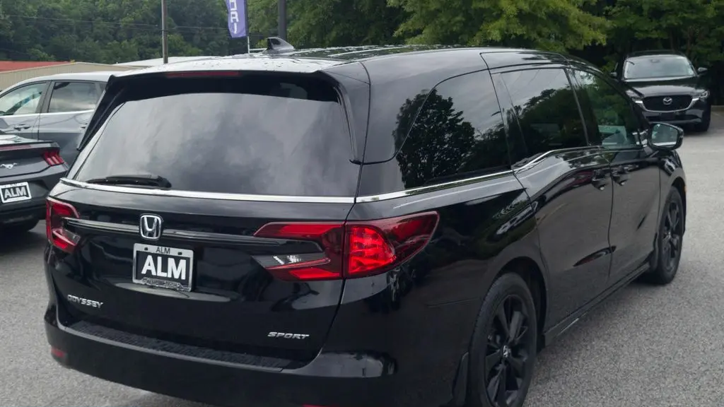 2023 Honda Odyssey Sport