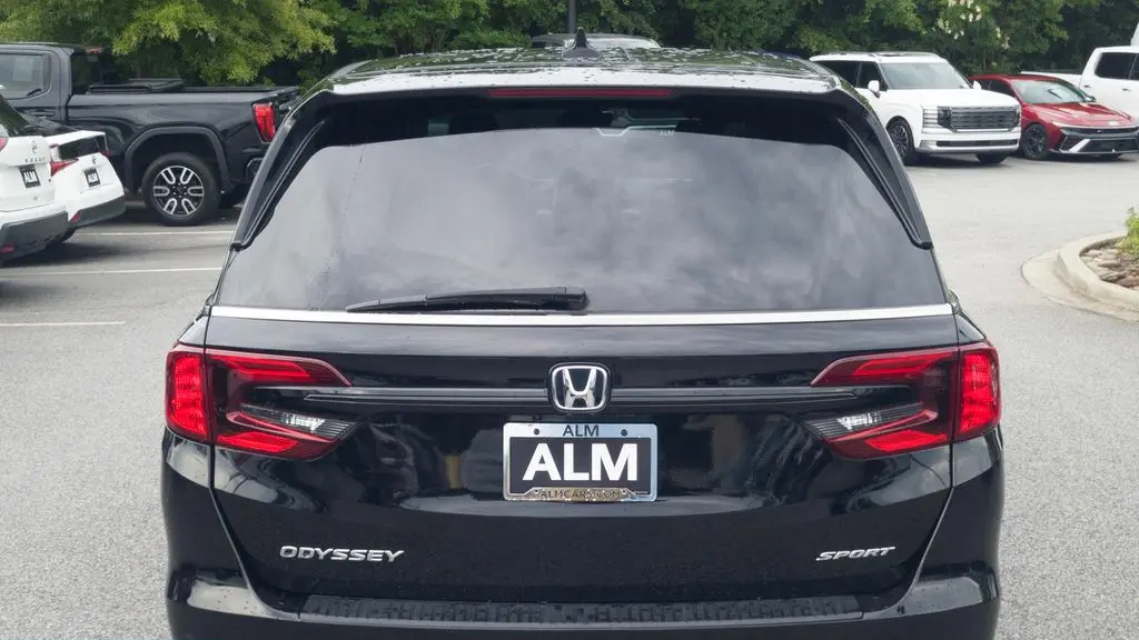 2023 Honda Odyssey Sport