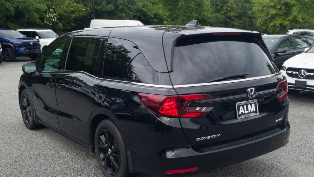 2023 Honda Odyssey Sport