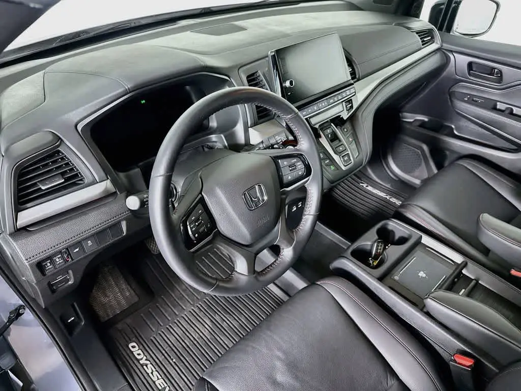 2025 Honda Odyssey - $36,527