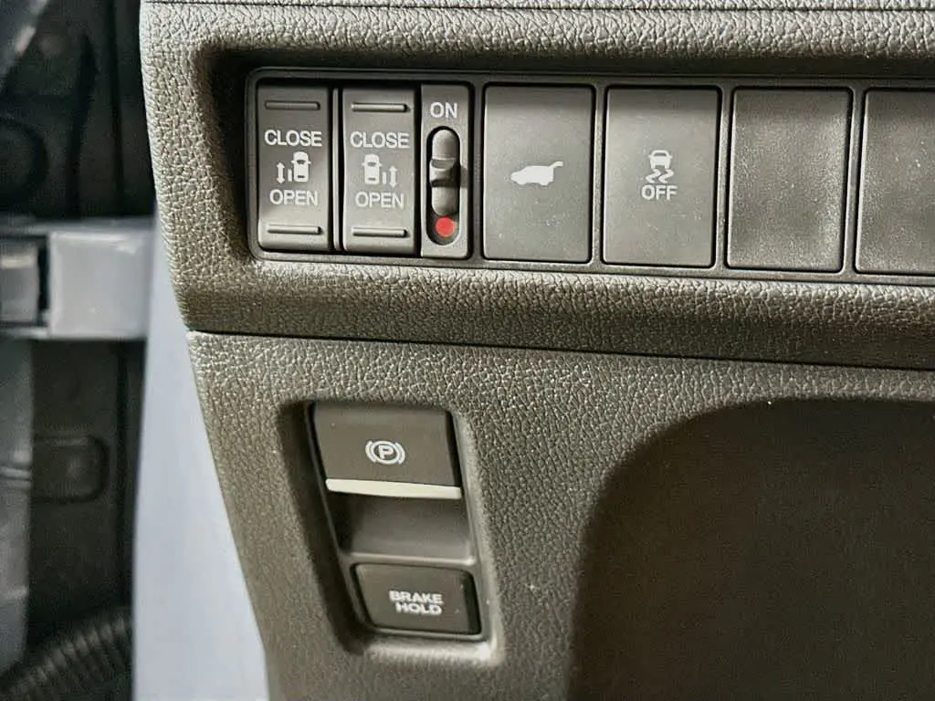 2025 Honda Odyssey - $36,527