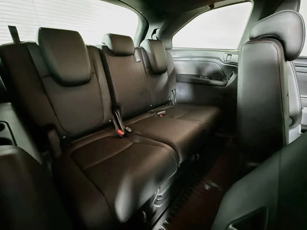 2025 Honda Odyssey - $36,527