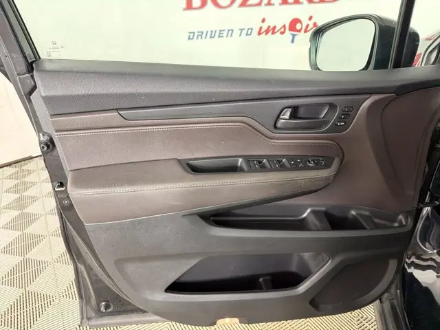 2019 Honda Odyssey - $16,000