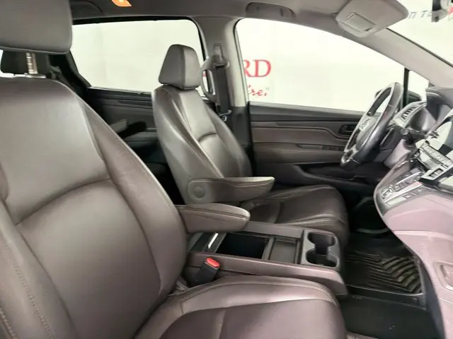 2019 Honda Odyssey - $16,000