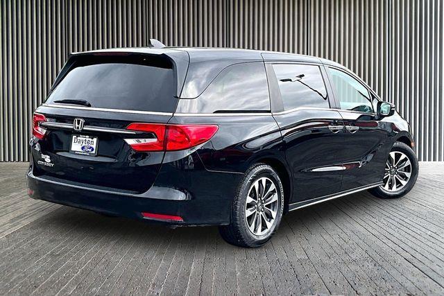 2022 Honda Odyssey - $32,000