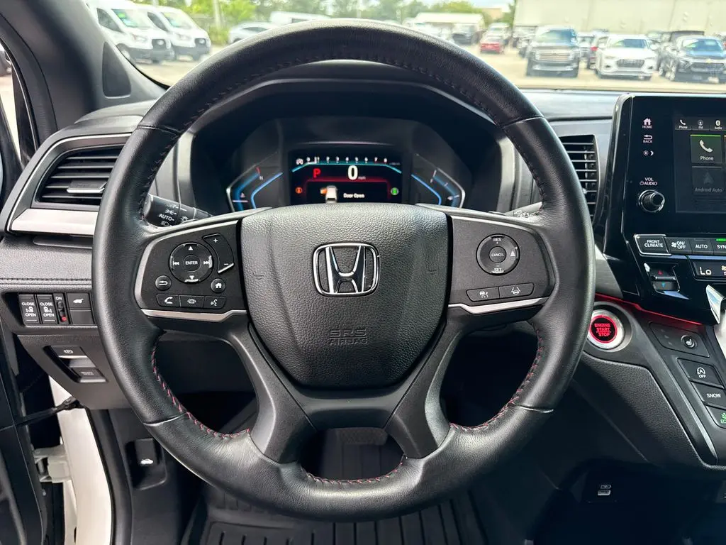 2023 Honda Odyssey - $29,900