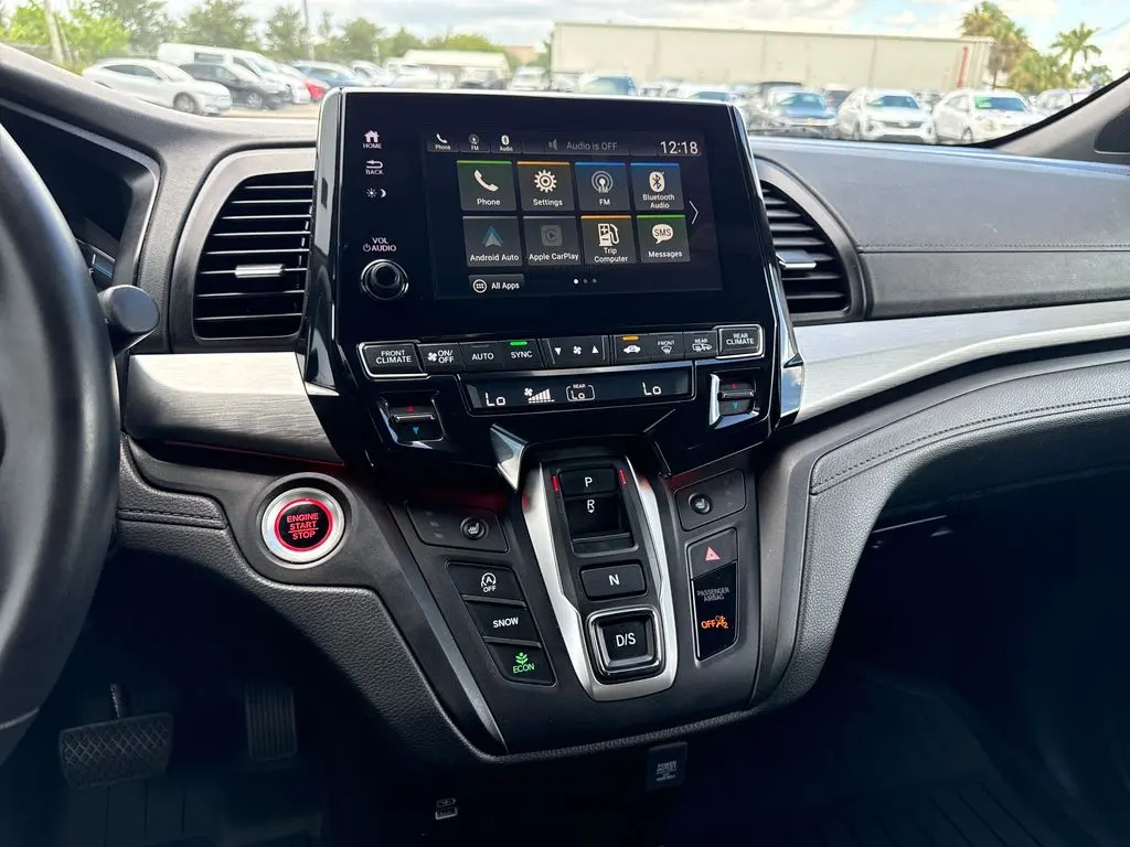 2023 Honda Odyssey - $29,900