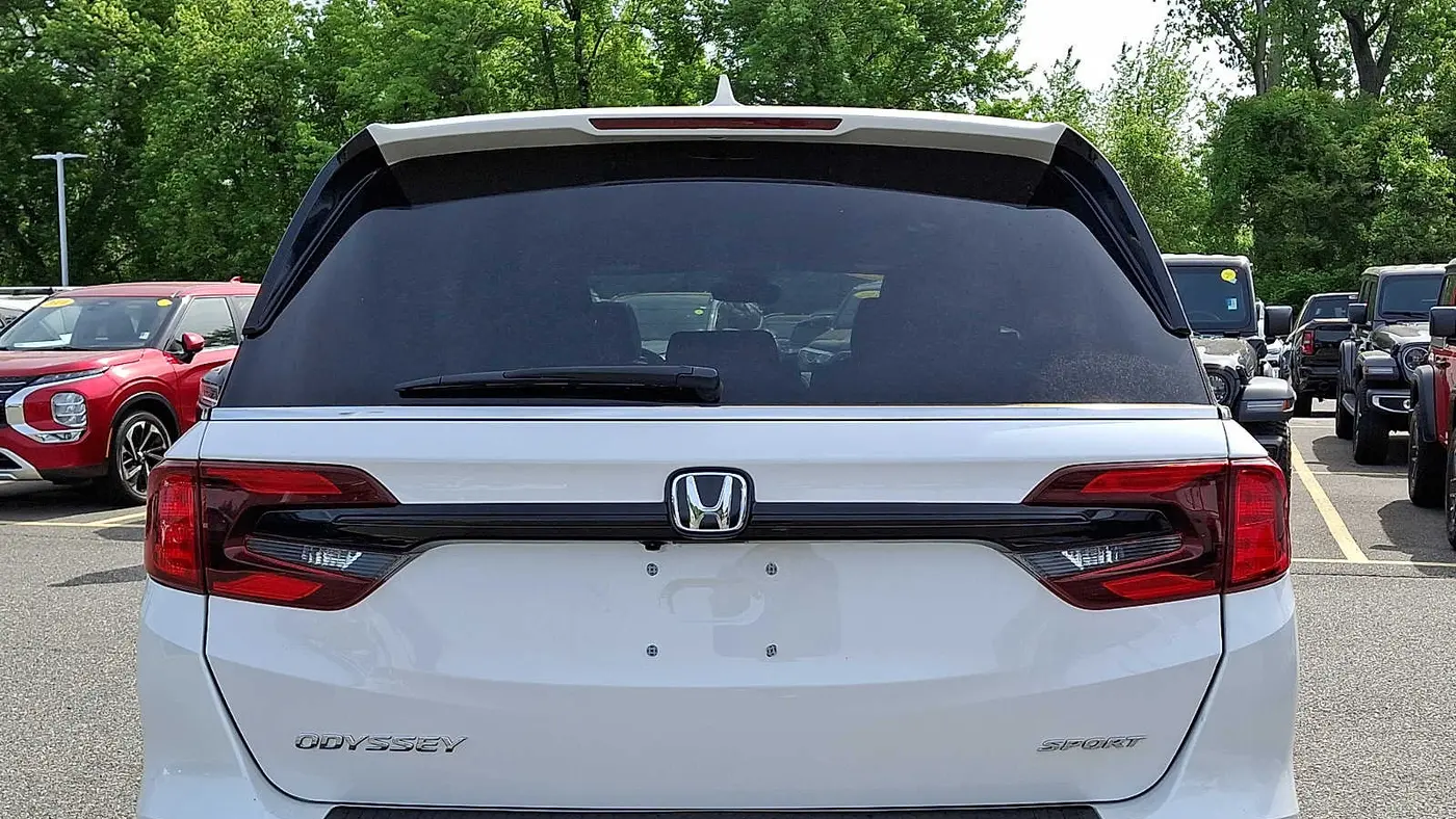 2023 Honda Odyssey Sport