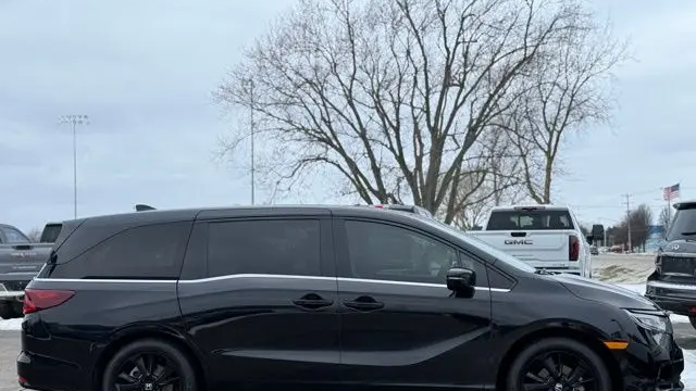 2024 Honda Odyssey Sport