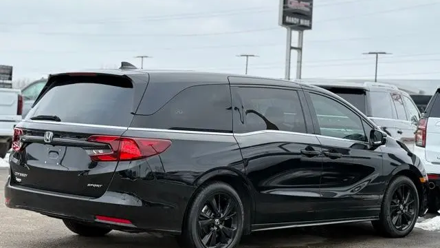 2024 Honda Odyssey Sport