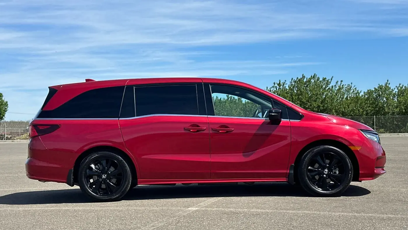 2024 Honda Odyssey Sport