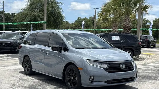 2023 Honda Odyssey Sport