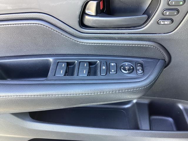 2023 Honda Odyssey - $37,000
