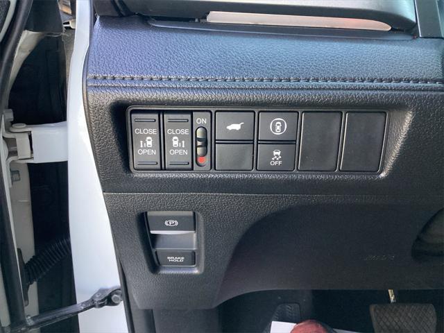 2023 Honda Odyssey - $37,000