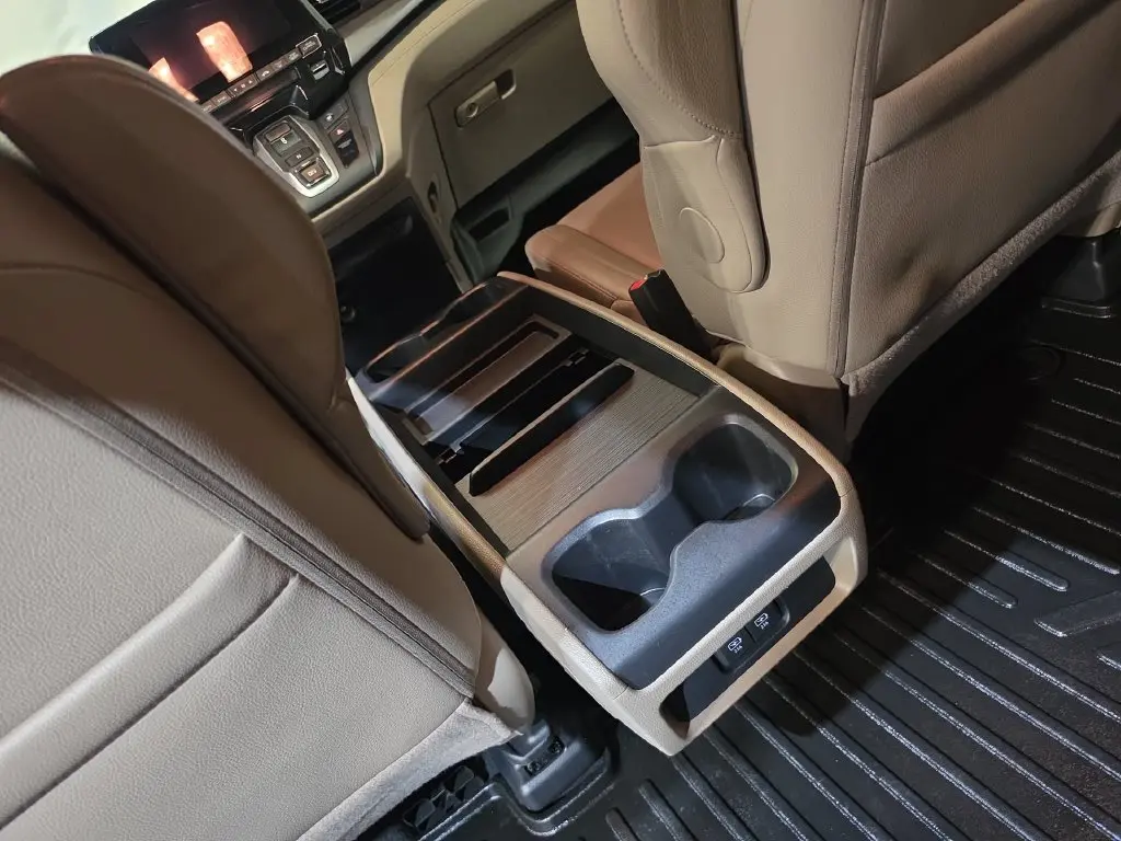 2019 Honda Odyssey - $22,748