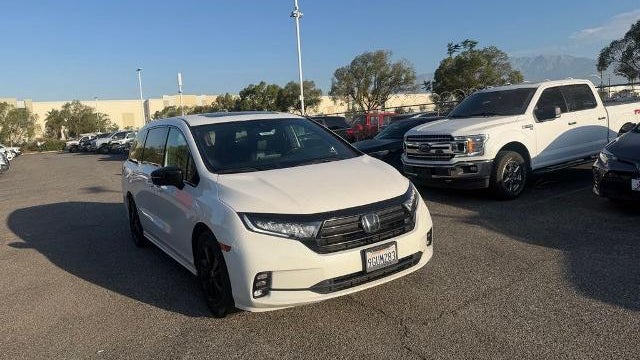 2023 Honda Odyssey Sport