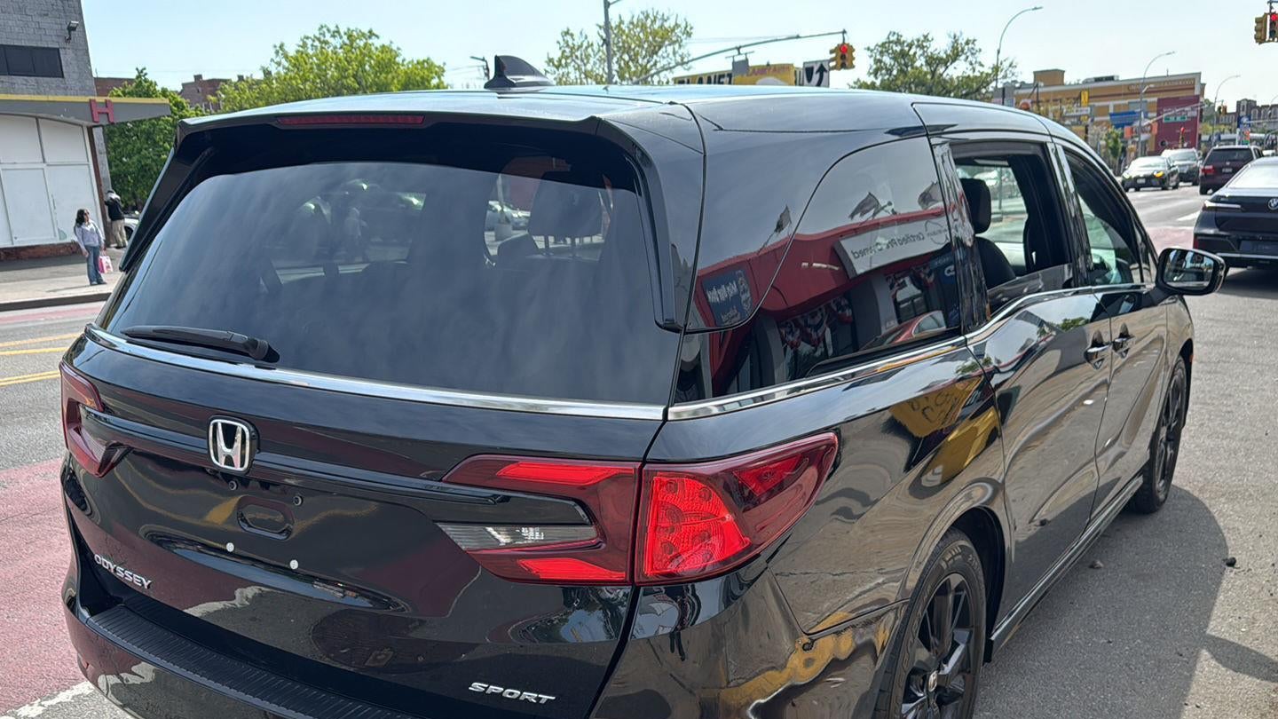 2024 Honda Odyssey Sport
