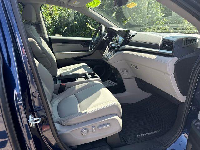 2022 Honda Odyssey - $19,978