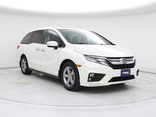 2018 Honda Odyssey with White Diamond Pearl Exterior
