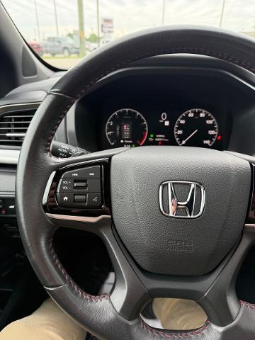2025 Honda Odyssey - $35,700