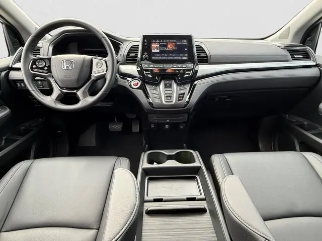 2023 Honda Odyssey - $41,995