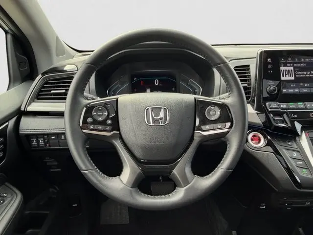 2023 Honda Odyssey - $41,995