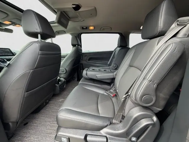 2023 Honda Odyssey - $41,995