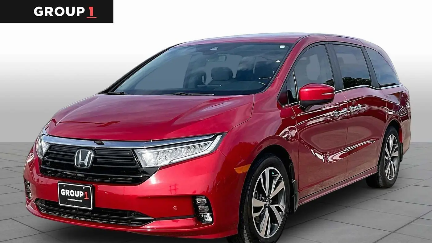 Preowned 2024 Honda Odyssey Touring for Sale