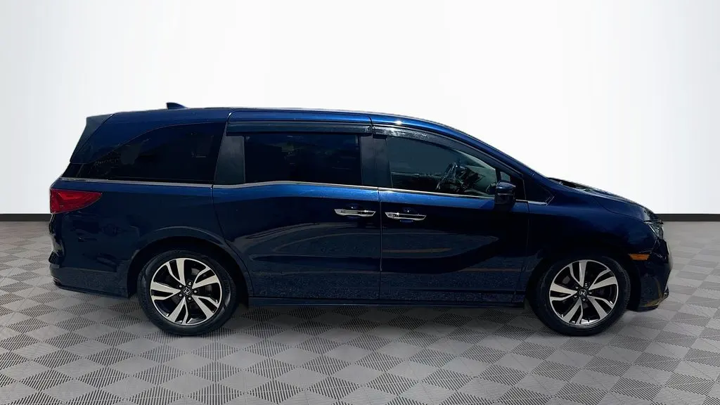 2022 Honda Odyssey Touring