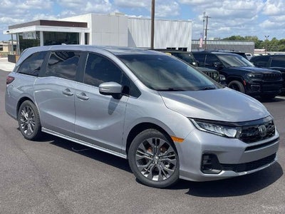 2025 Honda Odyssey Touring 4DR Mini-Van