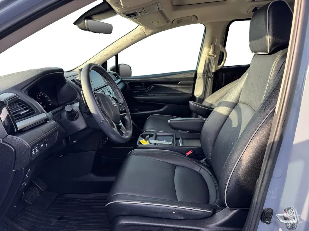 2025 Honda Odyssey - $36,987