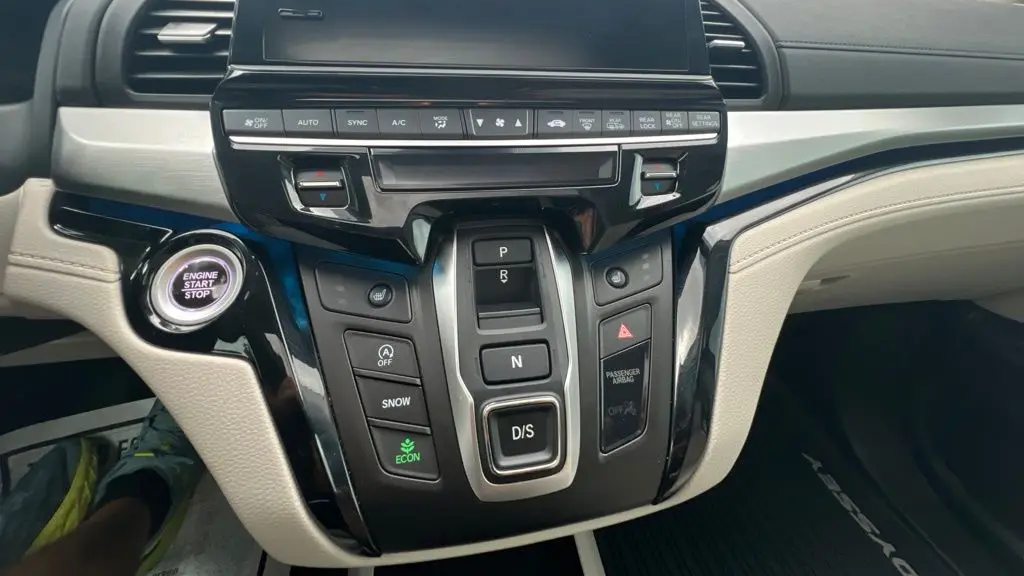2025 Honda Odyssey Touring