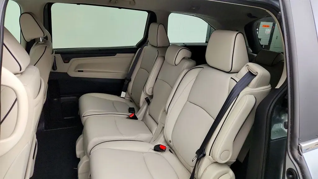 2026 Honda Odyssey - $44,495