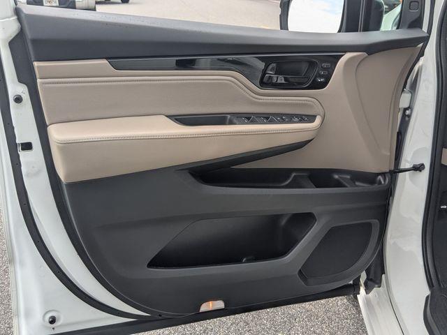 2022 Honda Odyssey - $29,992