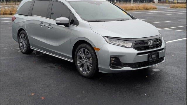 Preowned 2025 Honda Odyssey Touring for Sale