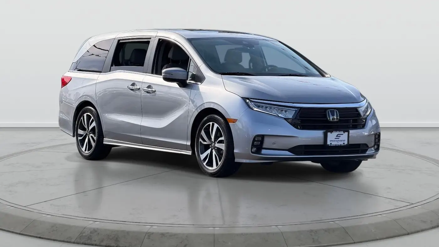 Preowned 2023 Honda Odyssey Touring for Sale