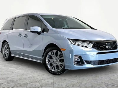 2025 Honda Odyssey Touring 4DR Mini-Van