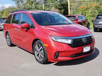 2022 Honda Odyssey Touring 4DR Mini-Van