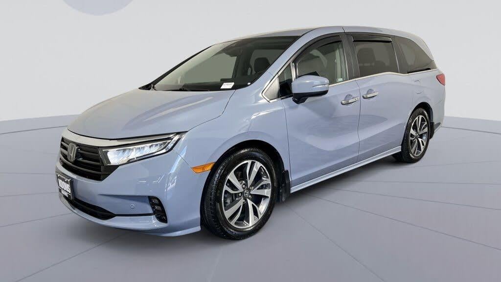 Preowned 2023 Honda Odyssey Touring for Sale