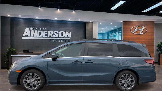 2025 Honda Odyssey Touring