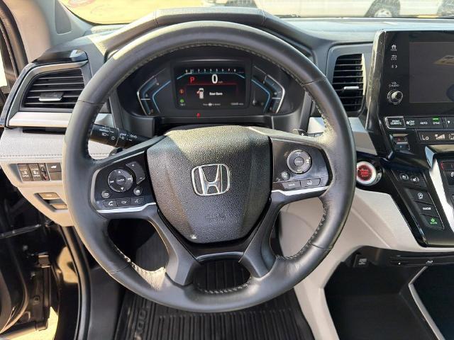 2018 Honda Odyssey - $17,380